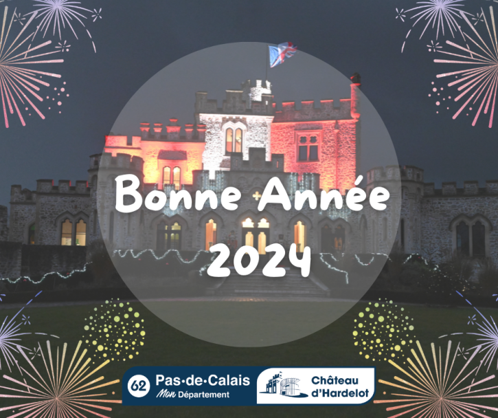 Château d'Hardelot souhaitant la bonne année 2024 avec des feux d'artifices